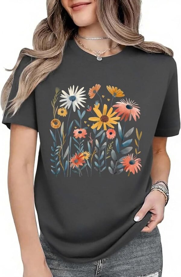 Women's Floral Graphic T-Shirt
